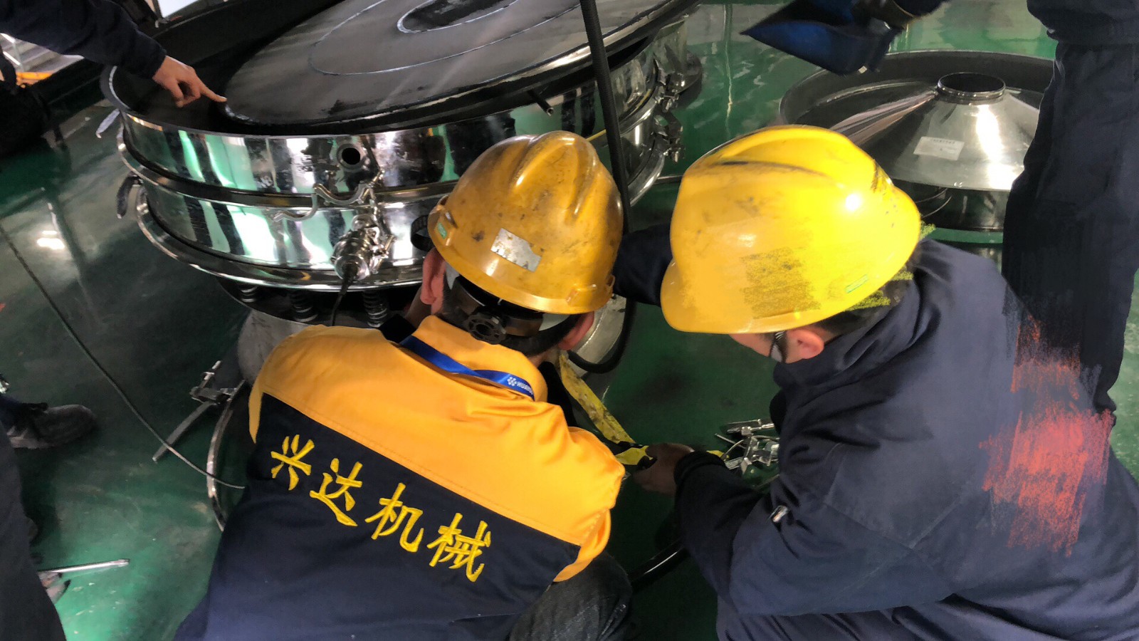 發(fā)貨裝機現場(chǎng)